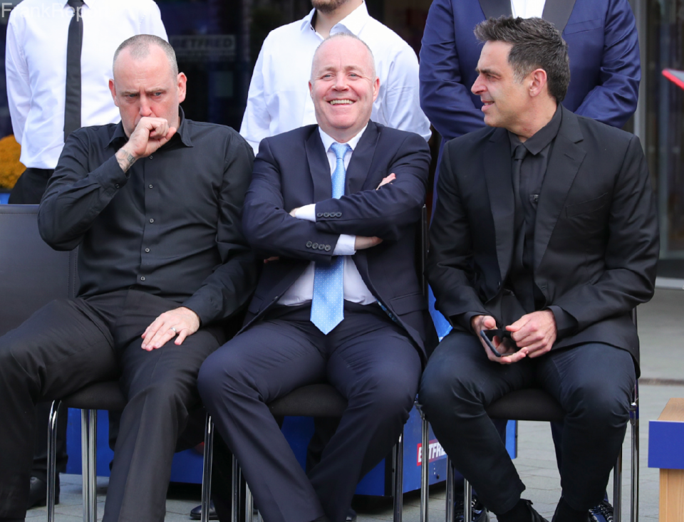 驰骋的墨菲, 再到